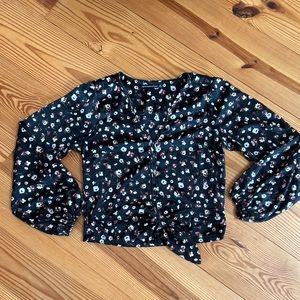 Abercrombie & Fitch Floral Satin V-Neck Long Sleeve Shirt